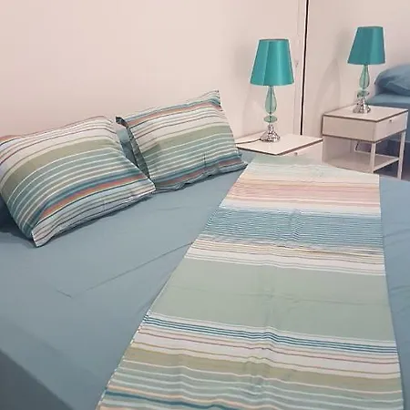Albatros Apartment *